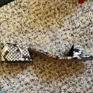 VINCE CAMUTO SHOES